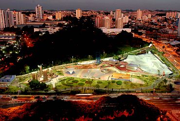 Viagens: Parque da Juventude Città Di Maróstica