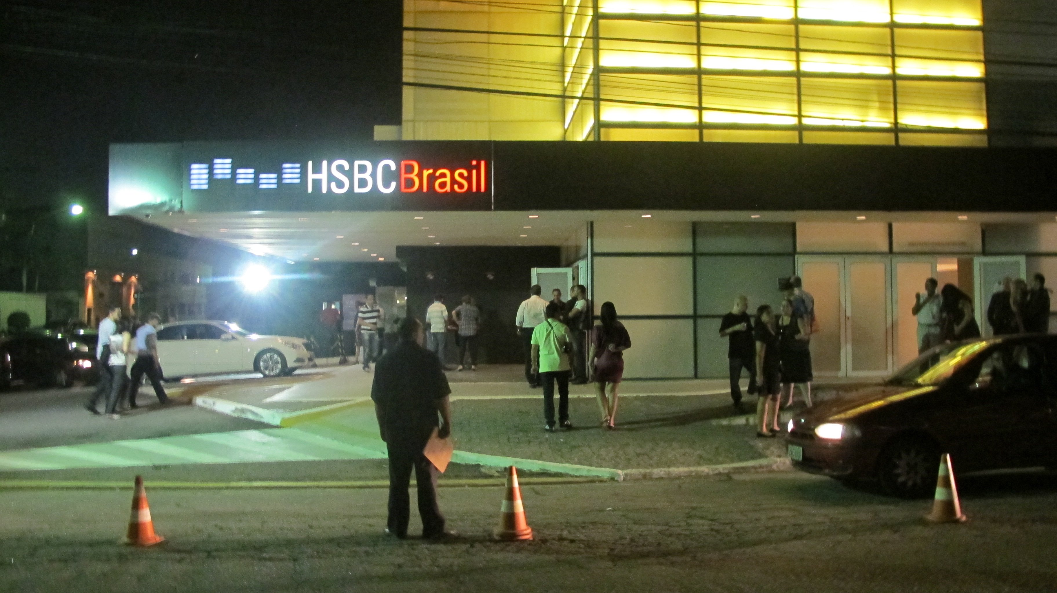 Imagem de destaque para Tom Brasil